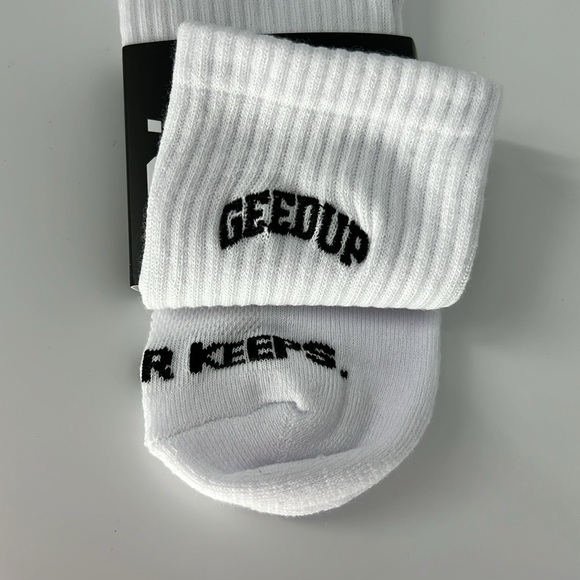 Geedup NWT men’s OS crew White Socks - Picture 4 of 7